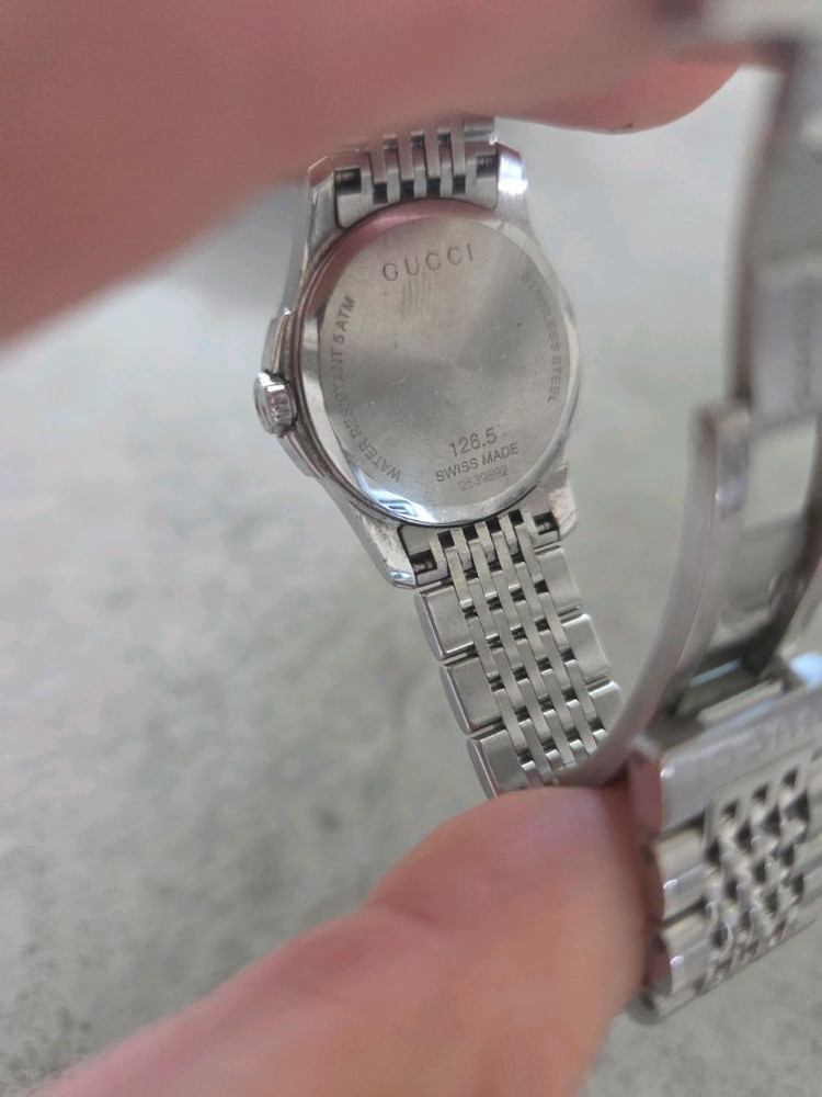 구찌 126.5 타임리스 시계 골드-택포50만원 이미지