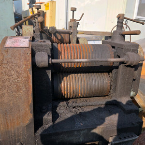 선재기계 철사가공기계 2대