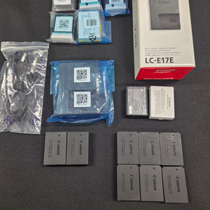 LC-E17E충전기/LP-E17배터리/LP-E12배터리/LP-E8배터리/LP-E10 배터리 팝니다.