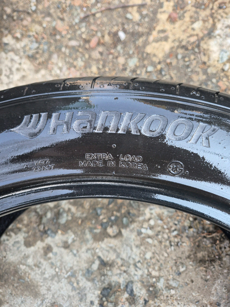 255 45 19 한국 벤투스 air s 중고타이어 2본--3