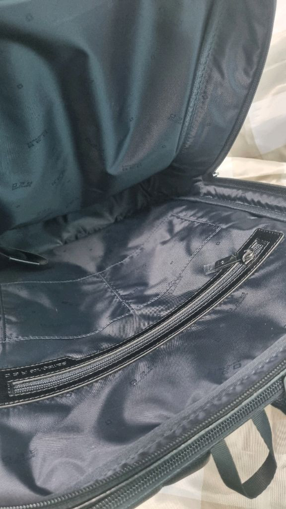 샘소나이트 레드 다원 백팩 판매합니다 이미지