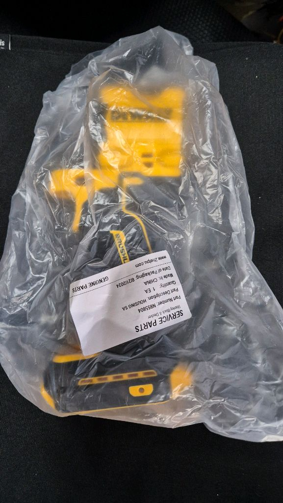 디월트 dcf922 정품 임팩렌치드릴 세트--3