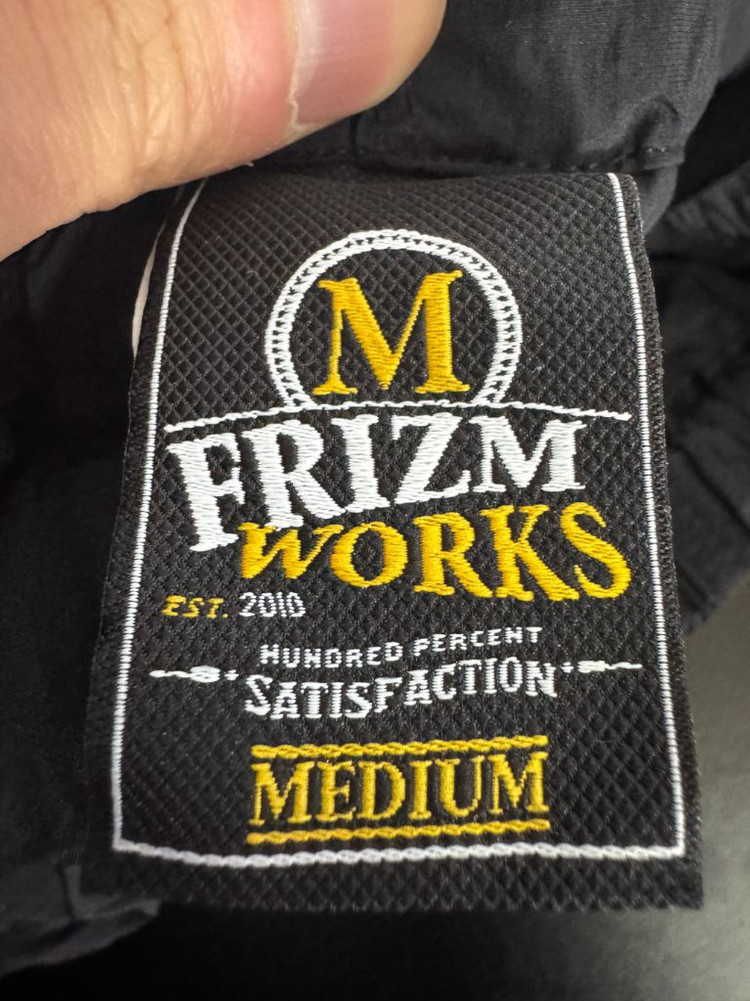 프리즘웍스 밑단 스트링 카고 나일론 팬츠 블랙 29.9인치--3