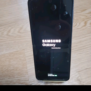 갤럭시 Z플립4 256g 이미지