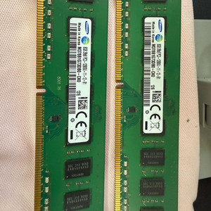 삼성 ddr3 8g 2장 입니다