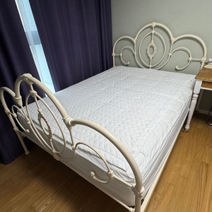 로라애슐리 썸머셋 철제 침대 프레임 퀸 사이즈 Q 아이보리 팝니다. 이미지