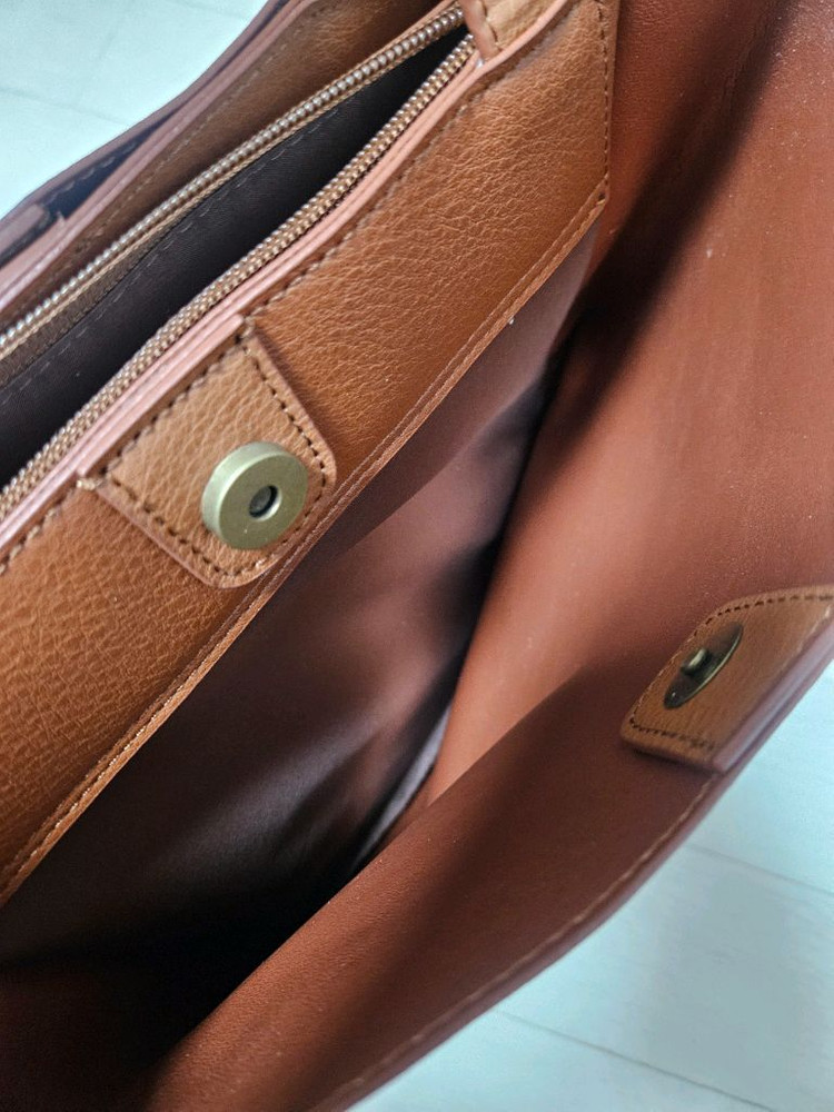 리틀파머스 3단 가죽크로스백--5