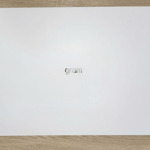 LG 그램 프로 16인치 512GB / 배터리효율 99%