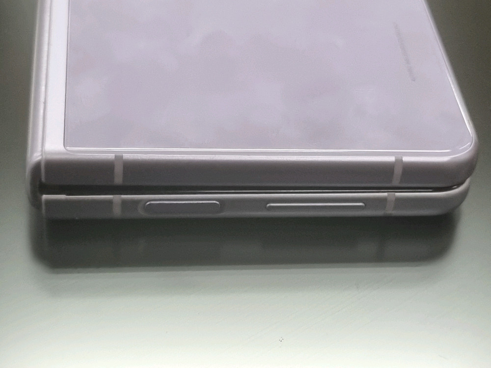 갤럭시 z플립3 공기기 팝니다--3