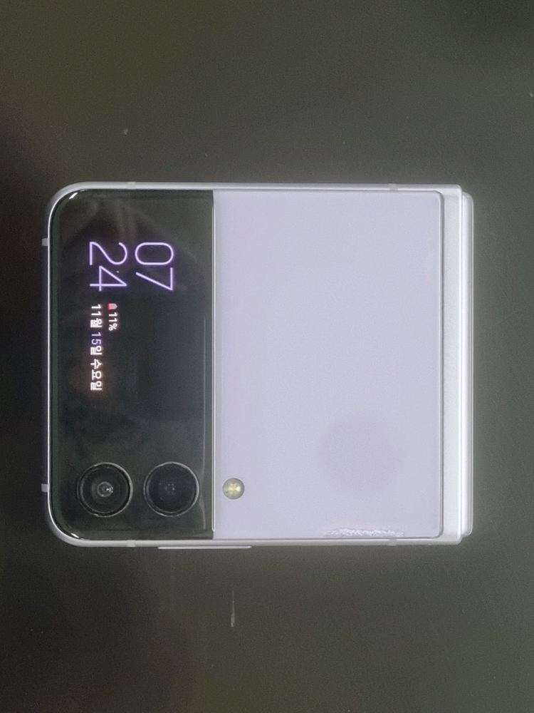 갤럭시 z플립3 공기기 팝니다--6