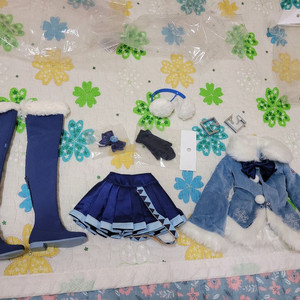 유키미쿠 2012 돌피드림 dd 후와후와 코트 디폴 의상 세트 푹신푹신 보컬로이드 이미지