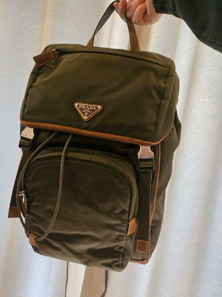프라다 백팩 새제품--6