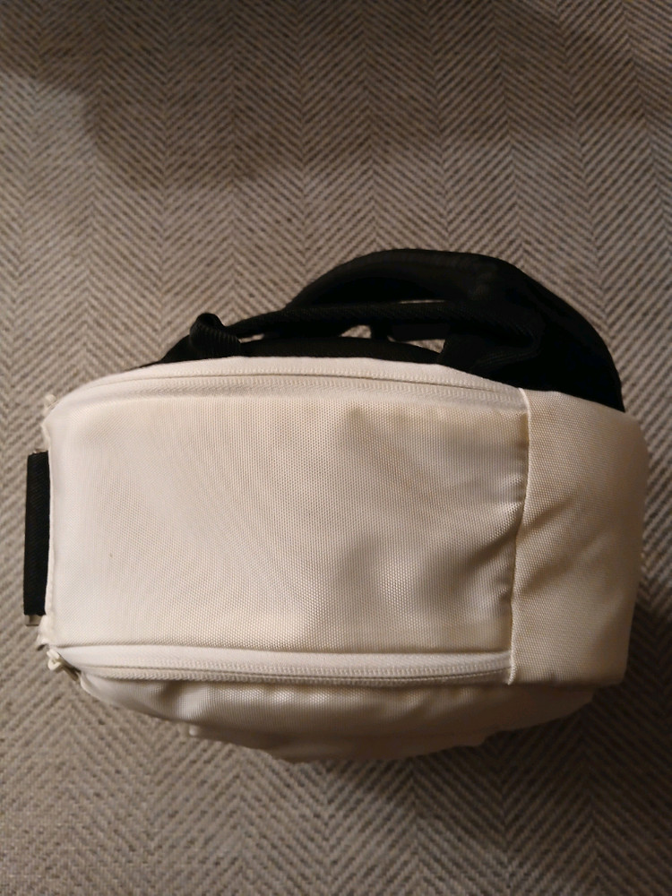 맨프로토 카메라 가방 슬링백 팝니다--8