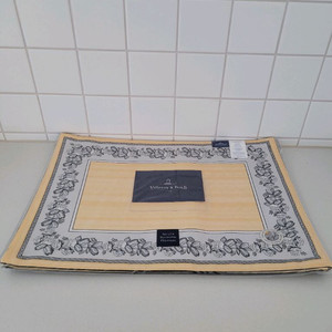 미개봉 새제품) 빌레로이앤보흐 아우든 테이블 매트& 아우든 냅킨