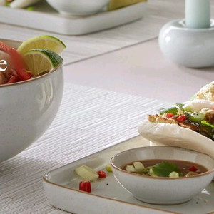 새제품) 덴비 올해의컬러 헤리티지 아트리움 디너 컬러 플레이트