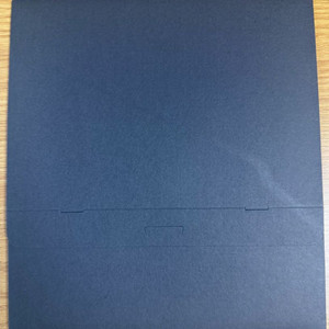 검정색 선물 상자