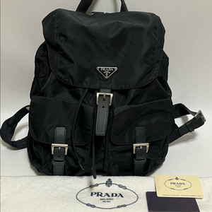 프라다 나일론 투포켓 백팩 미디움(보증서, 더스트백)
