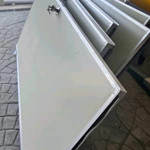 판넬출입문 7개 ㅡ 신품 사용후 재고
