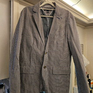 타미힐피거 자켓 판매합니다.사이즈M