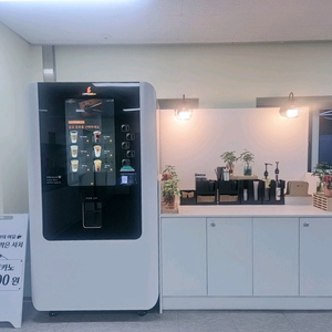 무인카페 하이엔드 머신 기기 판매합니다.(AS기간 내) 이미지