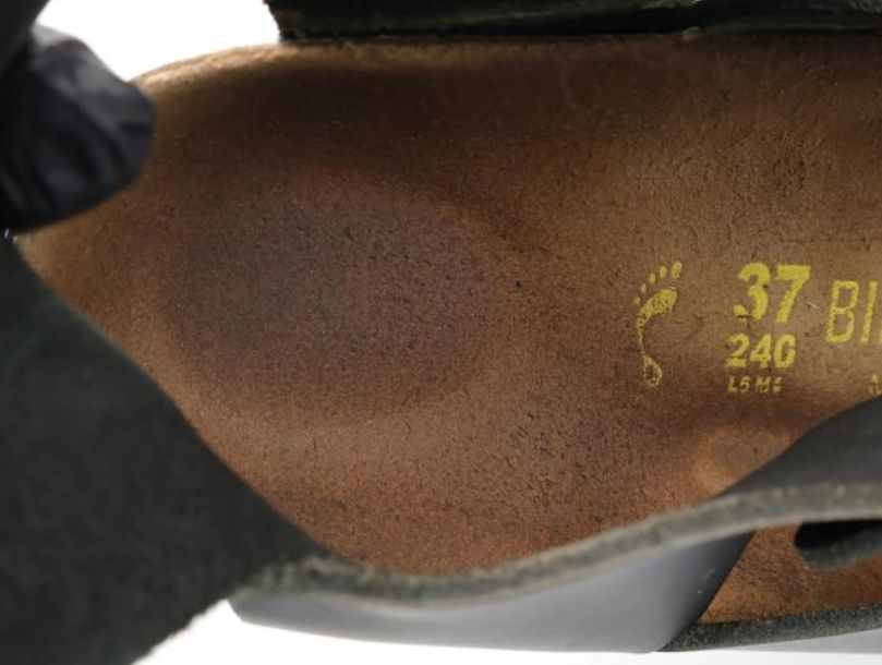 버켄스탁 샌들 이미지