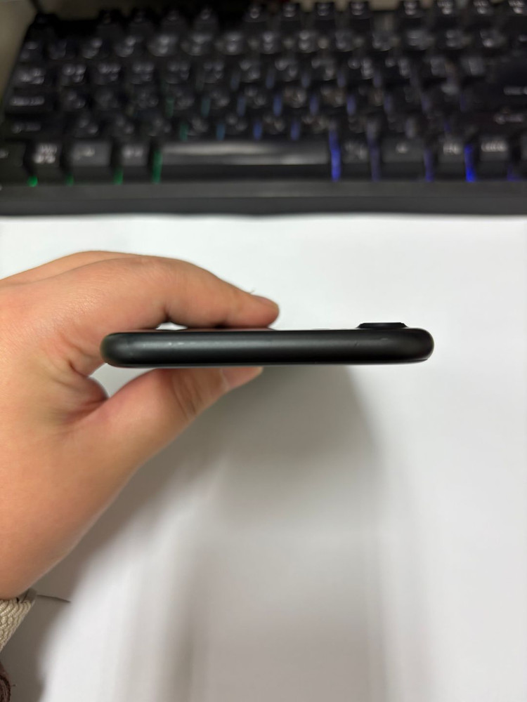 아이폰7 32GB 매트블랙 중고폰 카메라무음 배터리100% 인스타 레트로감성 사진폰 카메라폰 201966--2