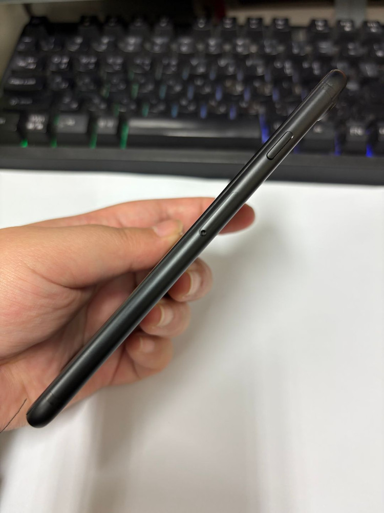 아이폰7 32GB 매트블랙 중고폰 카메라무음 배터리100% 인스타 레트로감성 사진폰 카메라폰 201966--5