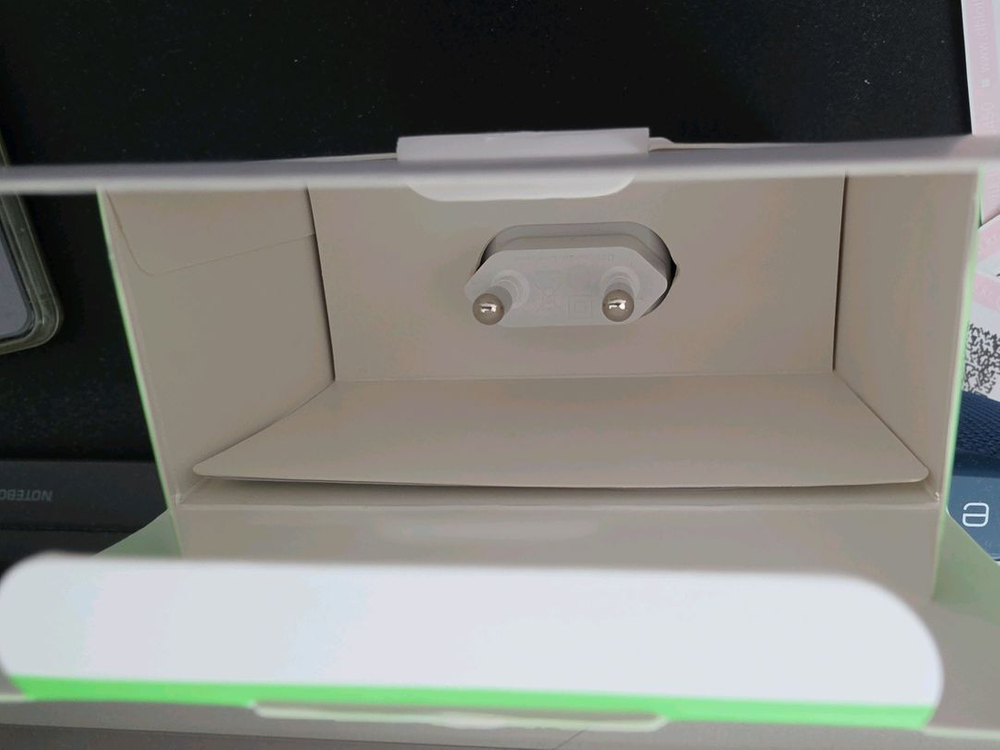 벨킨 Z Charger 67W USB C타입 듀얼 포트 GaN 초고속 충전기 WCH020krWH 팝니다.--1