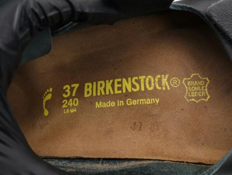 버켄스탁 샌들 이미지