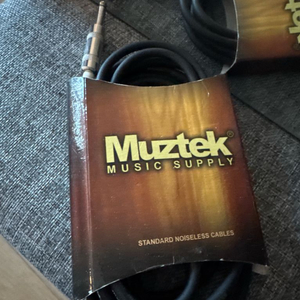 일렉기타 케이블