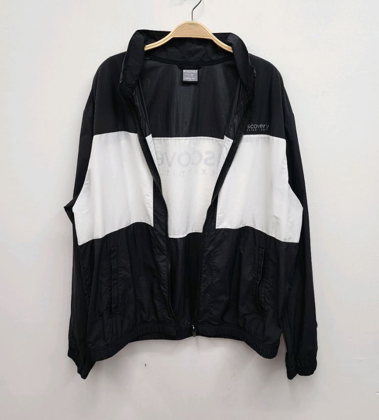 디스커버리 남성 바람막이 105사이즈--2