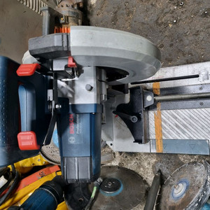 보쉬12인치금속캇팅기 010 9944 6171 이미지