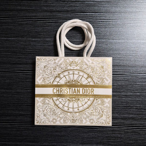 [정품]디올 쇼핑백,디올 가방,디올 지갑,디올 박스,디올 케이스,디올 립스팁,디올 립밤,디올 구션,디올 이미지