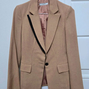 미니멈 크림 여성 자켓