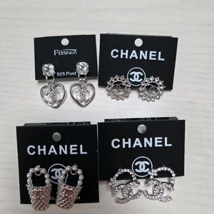샤넬 귀걸이