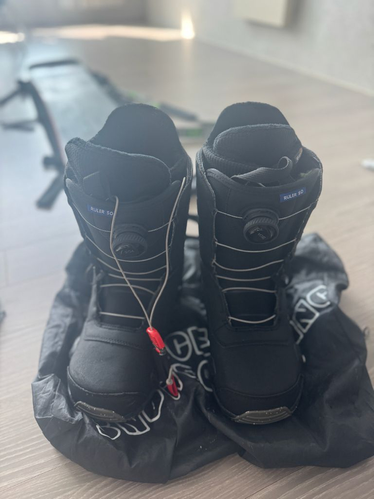 스노우보드 + 바인딩 + 부츠 세트 이미지