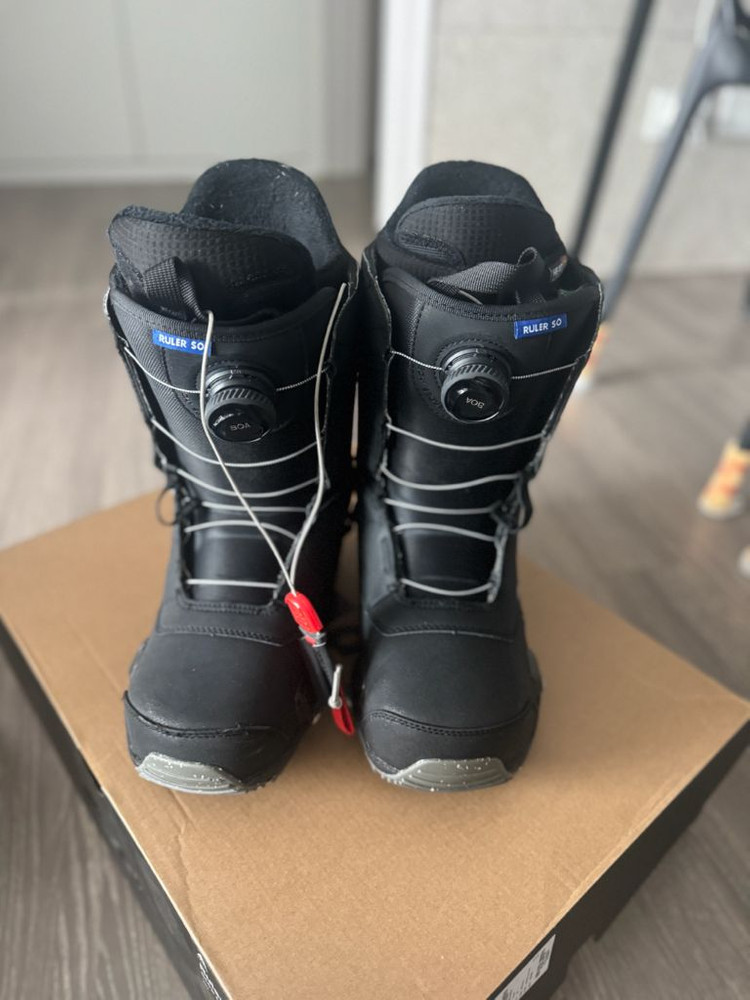 스노우보드 + 바인딩 + 부츠 세트 이미지