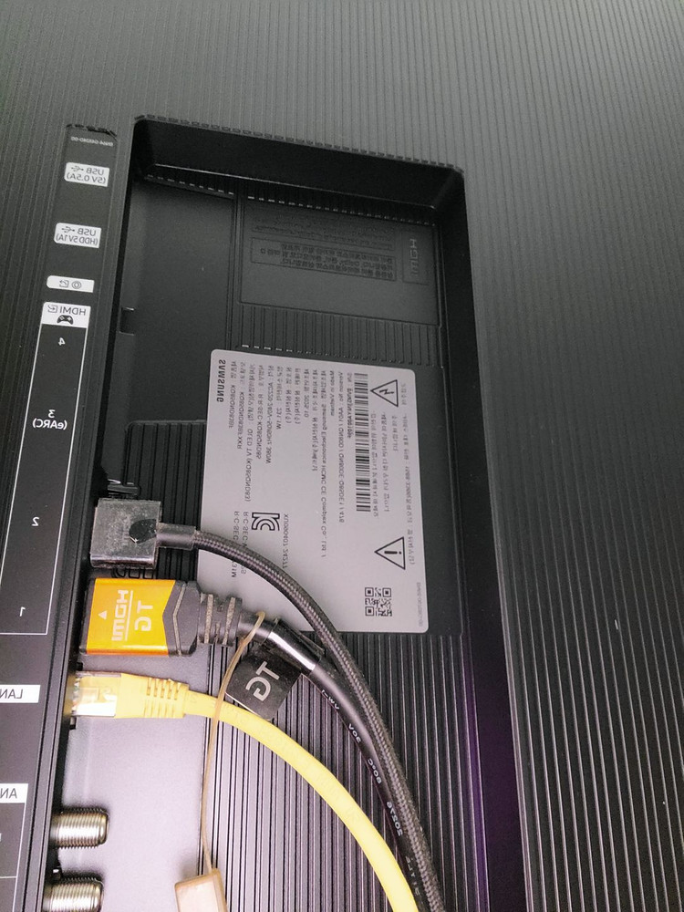 삼성KQ85QND83BF 이미지