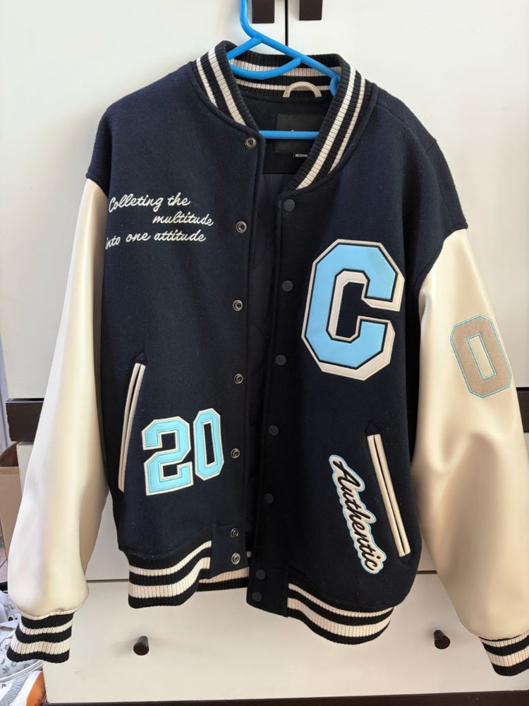 커버낫 네이비 빅 C 로고 바시티 자켓 m사이즈--0