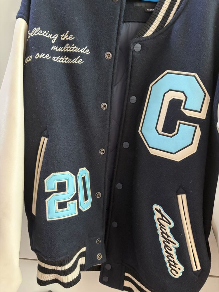 커버낫 네이비 빅 C 로고 바시티 자켓 m사이즈--4