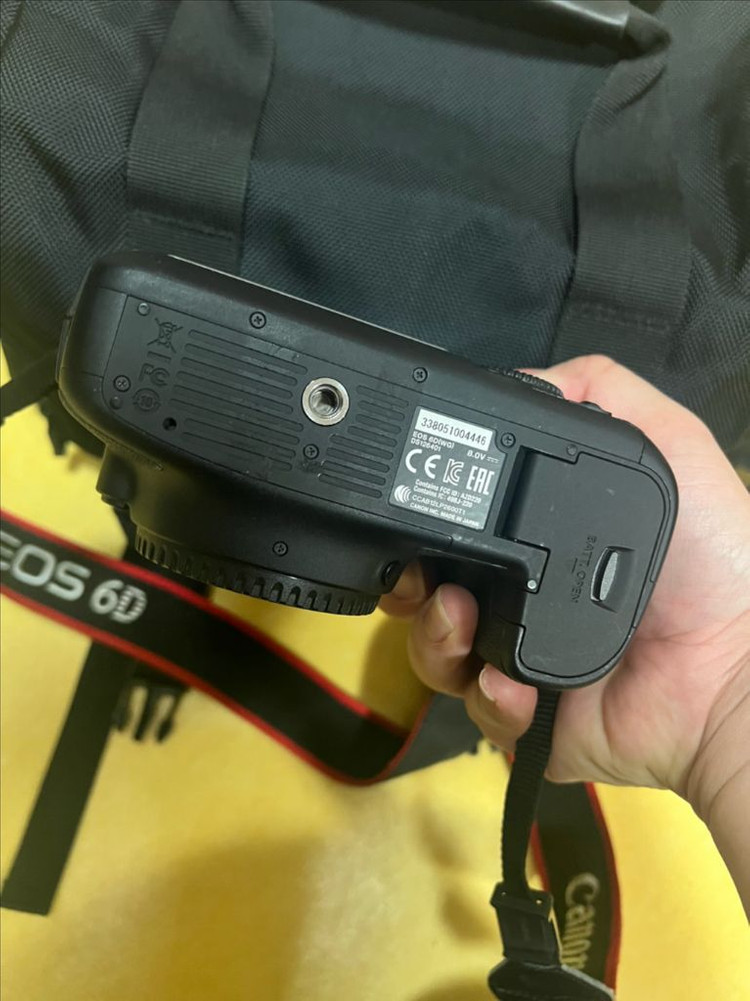 캐논 풀프레임 EOS 6D 바디(2286컷) + EF 24-105 L IS USM 패키지 판매합니다~ 이미지