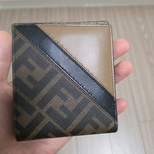 펜디FF 로고 반지갑