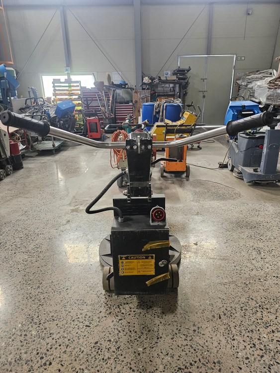 HP-27 바닥 광택기 팝니다.--3