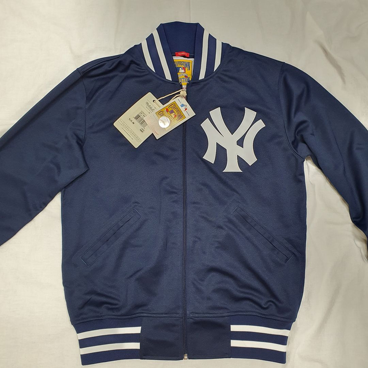 L 미첼 앤 네스 뉴욕 양키스 BP 자켓 쿠퍼스타운 MLB 엠엘비 Mitchell & Ness 이미지