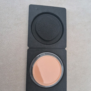 (개봉새상품)맥 스튜디오 픽스 파우더 플러스 파운데이션 리필 nc25