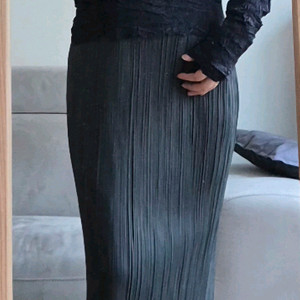 이세이미야케 플리츠 플리즈 ISSEYMIYAKE 블라우스+플리츠롱스커트