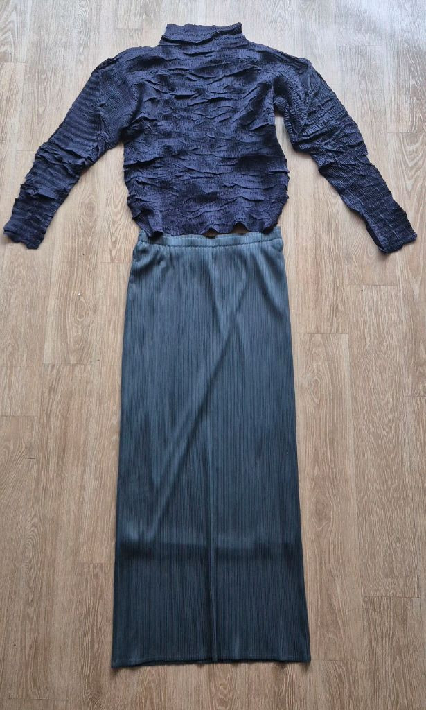 이세이미야케 플리츠 플리즈 ISSEYMIYAKE 블라우스+플리츠롱스커트--9