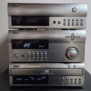 인켈에서 나온 3단 오디오 P 747GY입니다 이미지