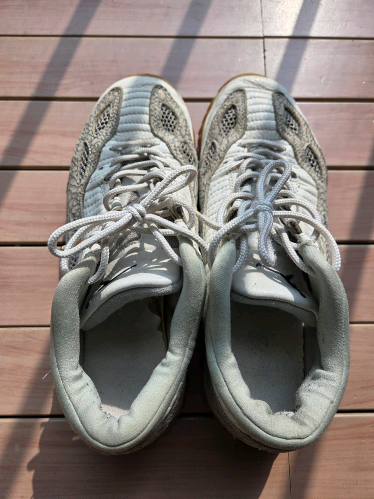 에어조단 11 low 270 팝니다--1