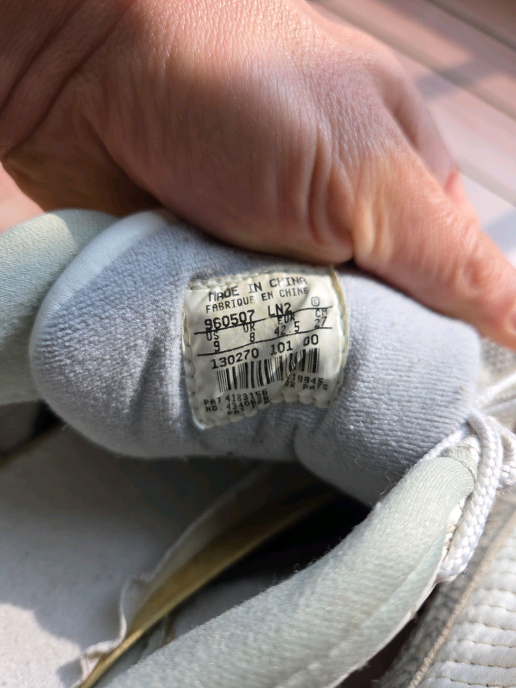 에어조단 11 low 270 팝니다--5